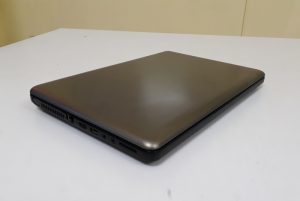 Laptop-HP-430_2